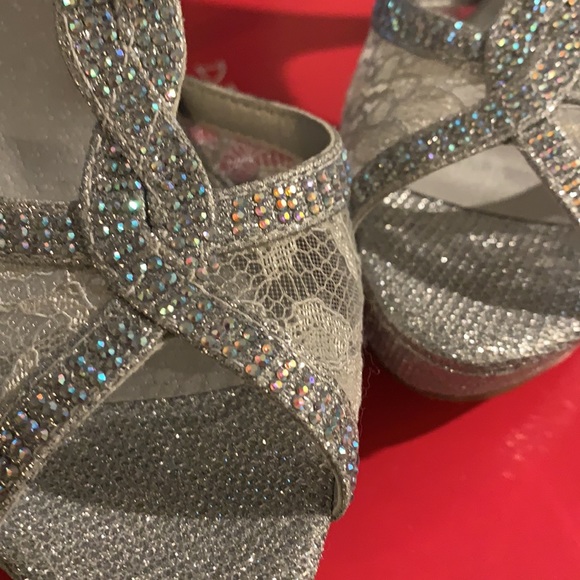 Brand new with box silver heels - Picture 3 of 7